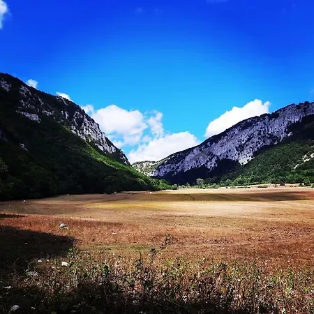 L' Incantevole Tana Di Oto